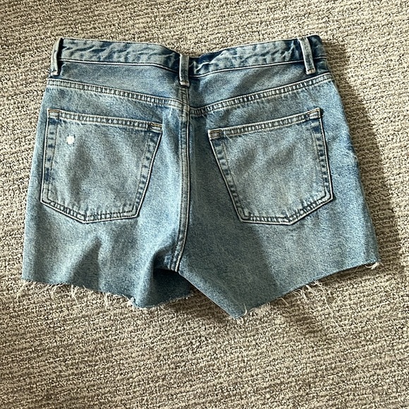 Topshop button fly Jean shorts size 6 - Picture 2 of 3